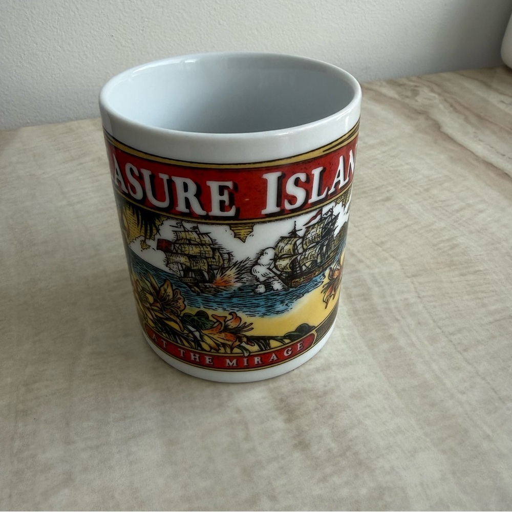 VTG Las Vegas Treasure Island Ceramic Mug